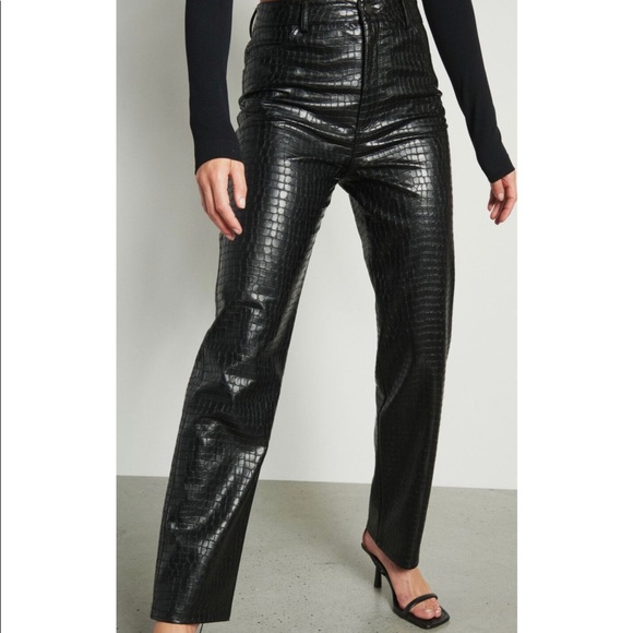 NWT Dynamite Croc Faux Leather Pants - Picture 1 of 2
